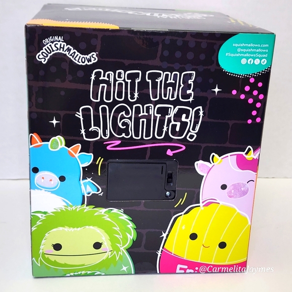 RESHMA 💡🐮 SDCC Blacklight Pink Cow Collectors Box Set 1 in 500 w light NIB - Picture 8 of 10